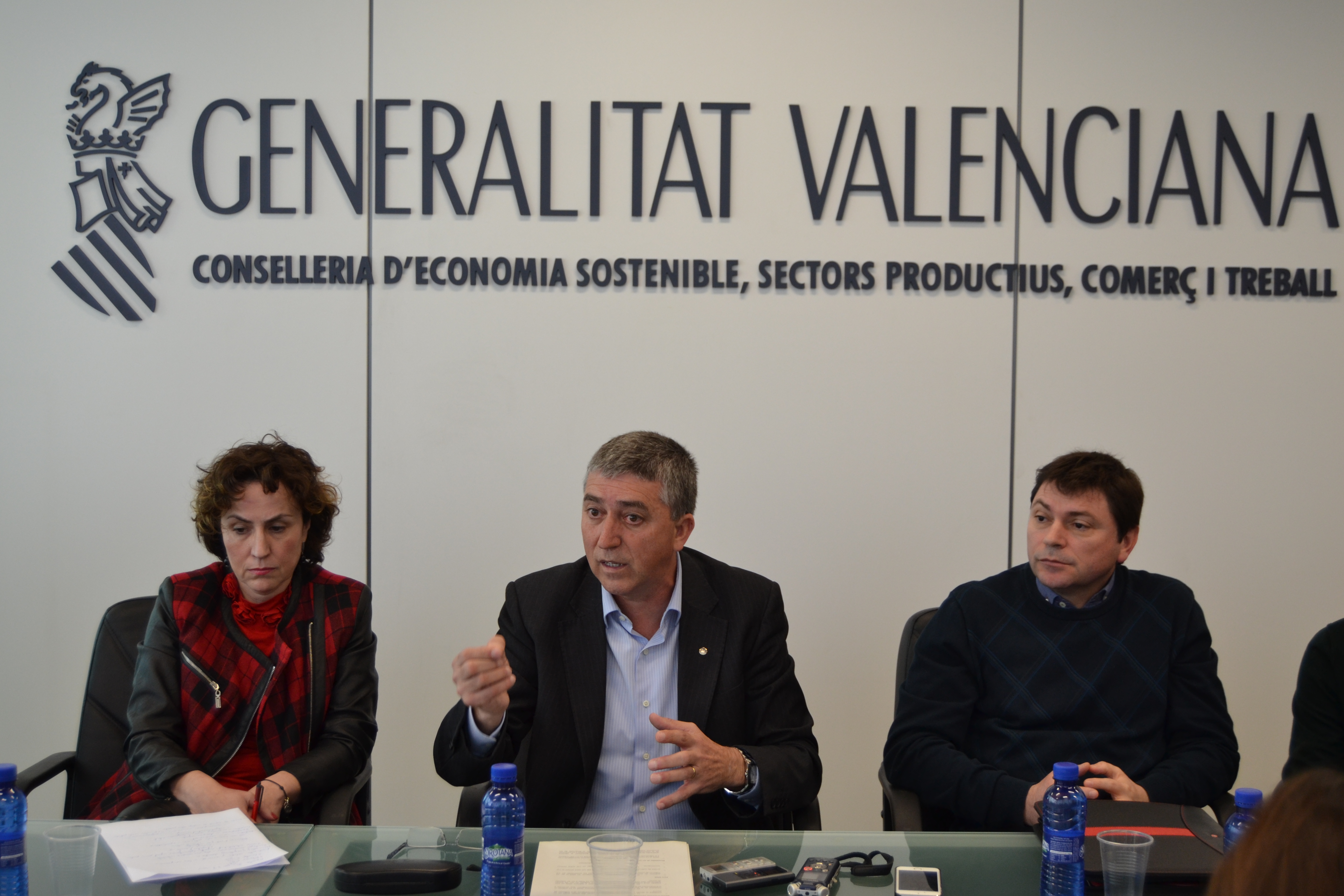 29-2-16 roda premsa institus tecnològics