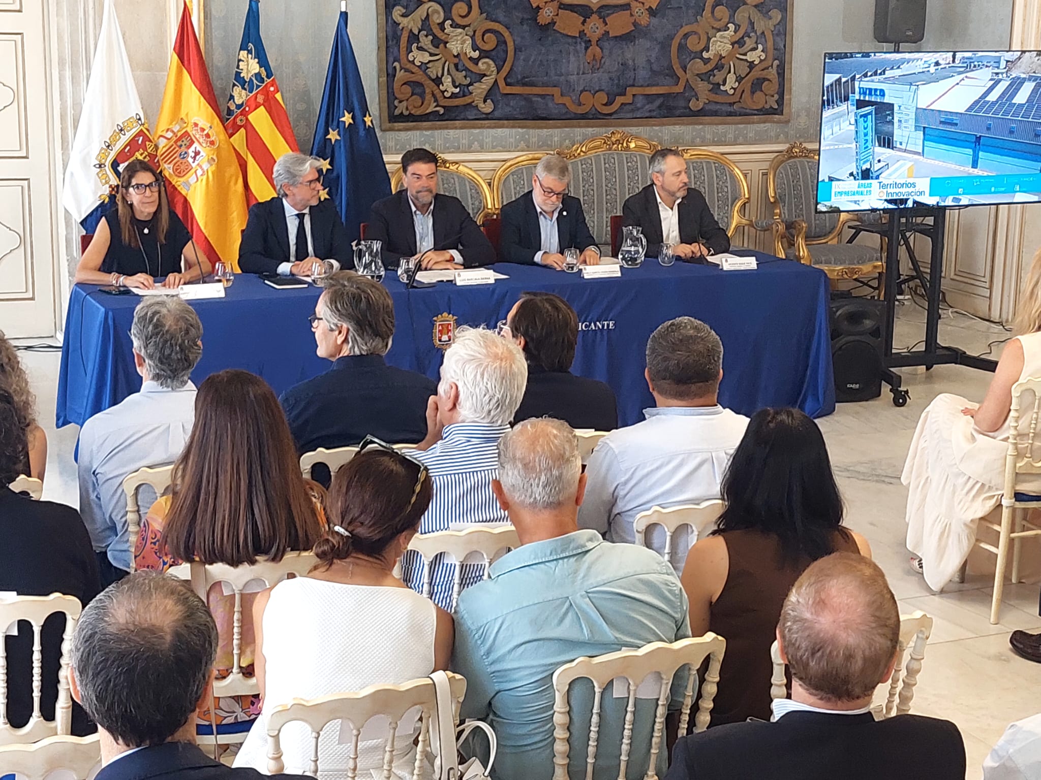 El Consell destaca que la Comunitat Valenciana és un referent nacional en la millora i modernització de les àrees industrials